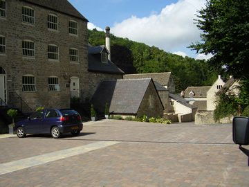 Yarnstore, Longfords Mill